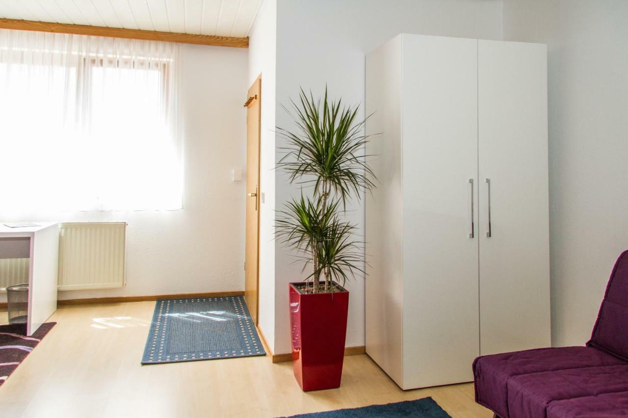 Haus Pia Executive Apartments Friedrichshafen Ngoại thất bức ảnh